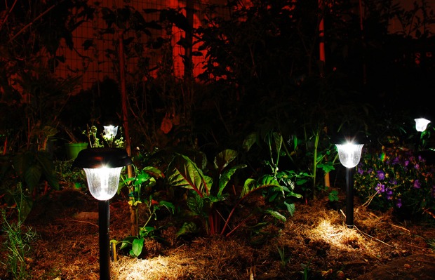 Solarlampen - Solar Außenleuchten im Garten › Das Gartenmagazin