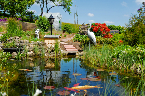 Gartenteich ohne Folie